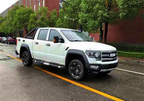 国产皮卡车曝光视频下载,硬派外观与强大性能，引领越野新潮流