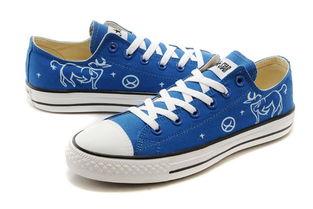 好看情侣鞋国产图片视频,携手漫步时尚潮流